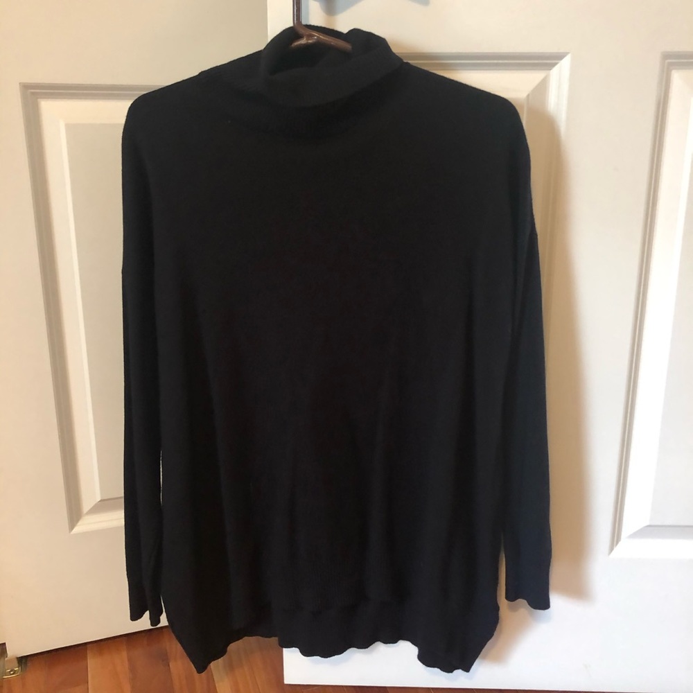 Brandy Melville Oversized Turtleneck sweater